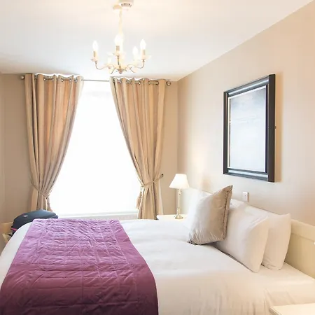 Vendégház Town House 3*